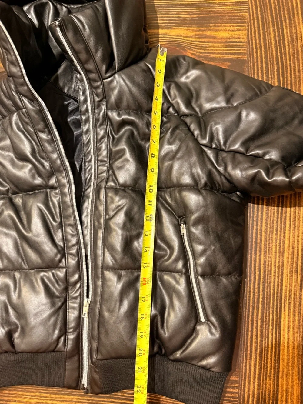 ALO Yoga Faux Leather Boss Puffer Jacket Black Size M